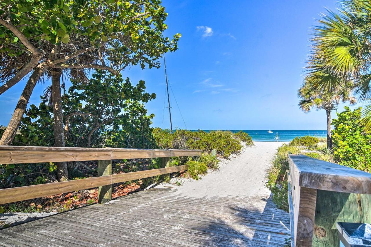 Florida Unit Steps From Indian Rocks Beach Access! Clearwater Beach Exterior photo