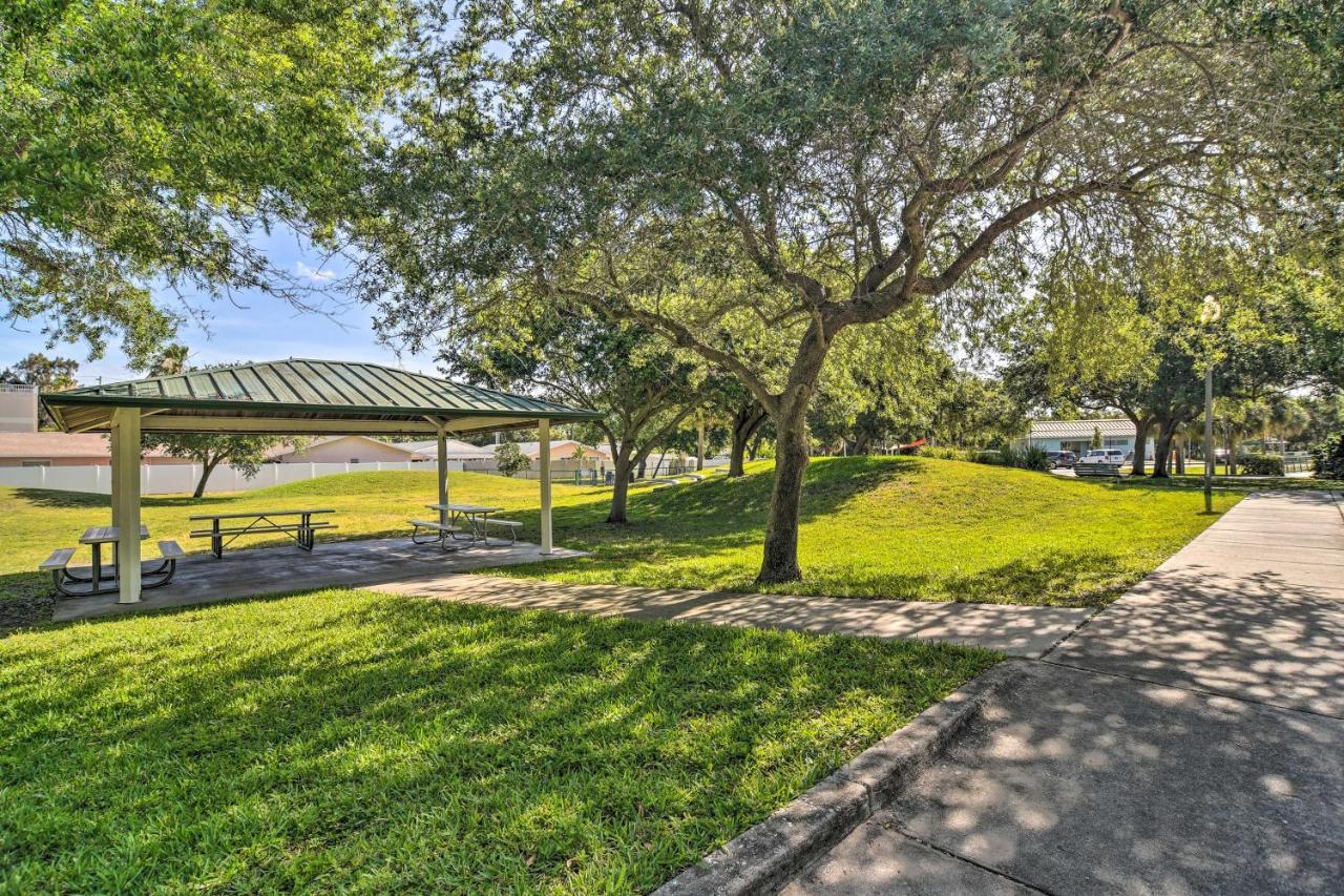 Florida Unit Steps From Indian Rocks Beach Access! Clearwater Beach Exterior photo