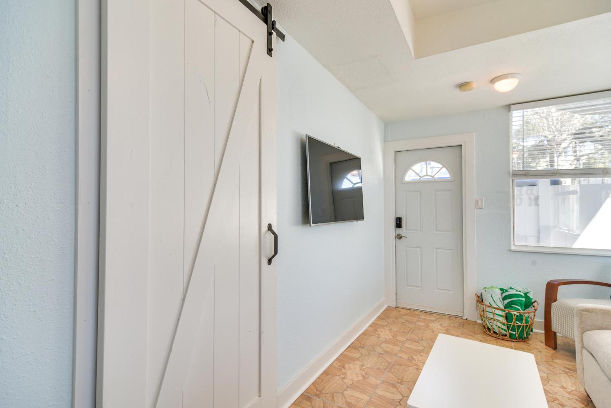 Florida Unit Steps From Indian Rocks Beach Access! Clearwater Beach Exterior photo